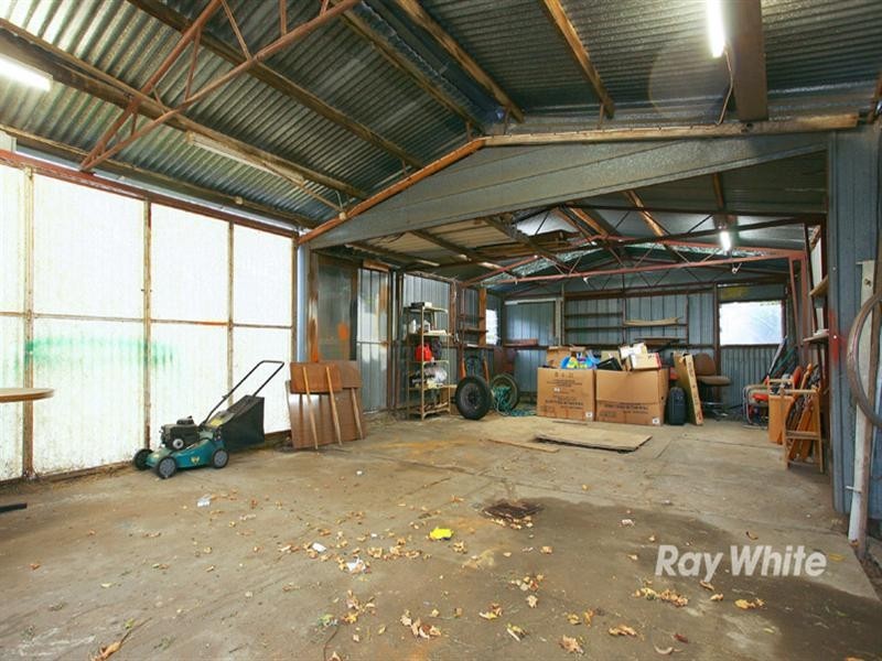 12 Locharn Crescent, Keysborough VIC 3173