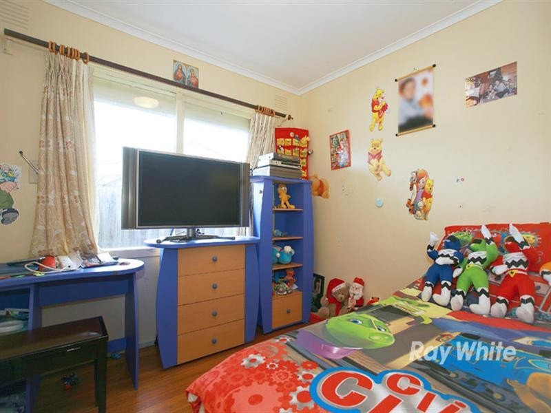 15 Warrawee Avenue, Noble Park VIC 3174