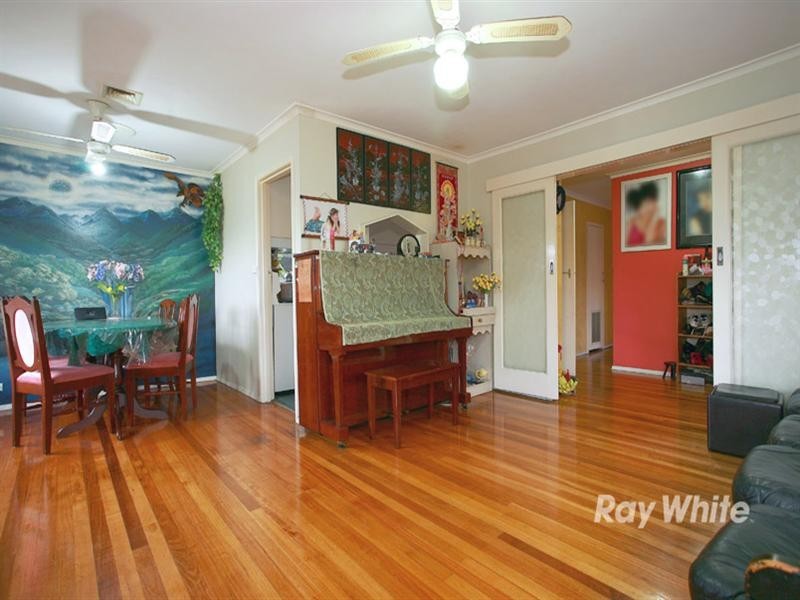 29 Putt Grove, Keysborough VIC 3173