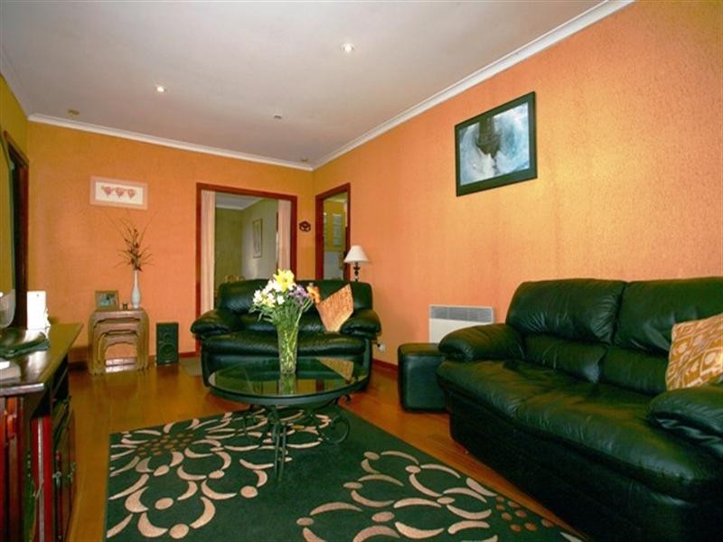 19 Chifley Crescent, Dandenong North VIC 3175