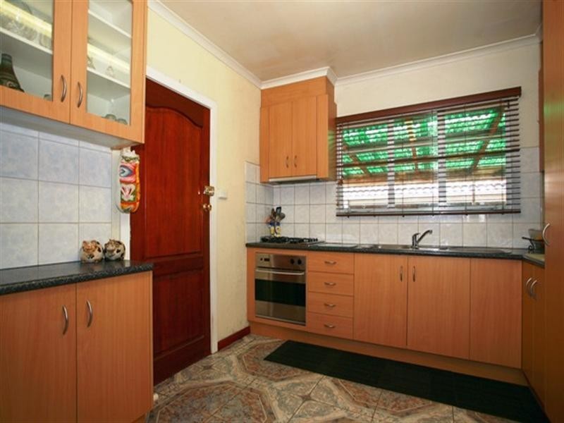 19 Chifley Crescent, Dandenong North VIC 3175