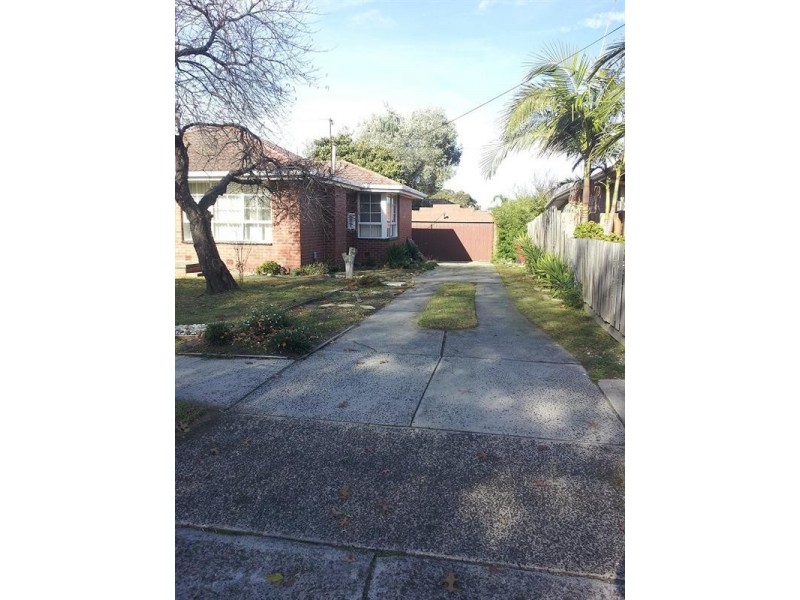 4 Wyuna Drive, Noble Park VIC 3174