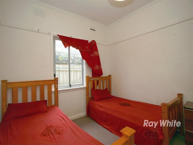 40 Gladstone Road, Dandenong VIC 3175