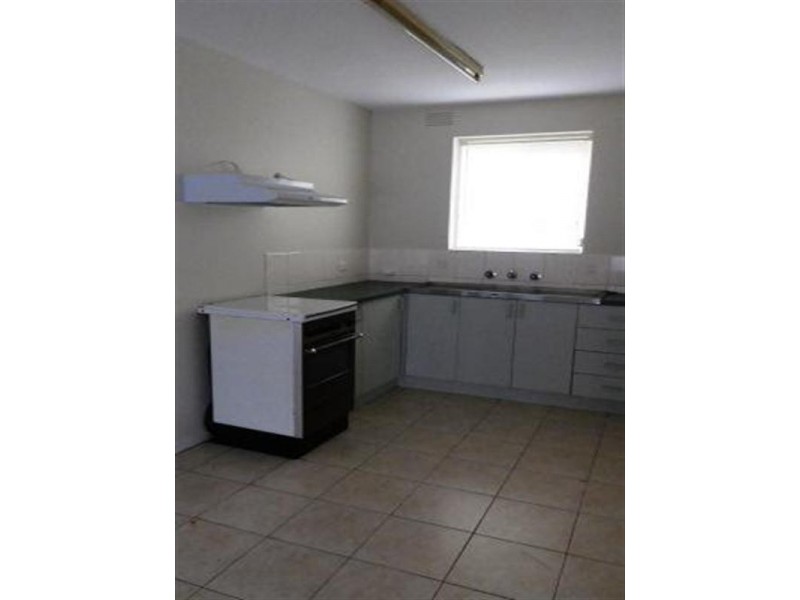 4/30 Kelvinside Road, Noble Park VIC 3174