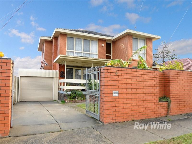 4 Carlyon Court, Springvale VIC 3171