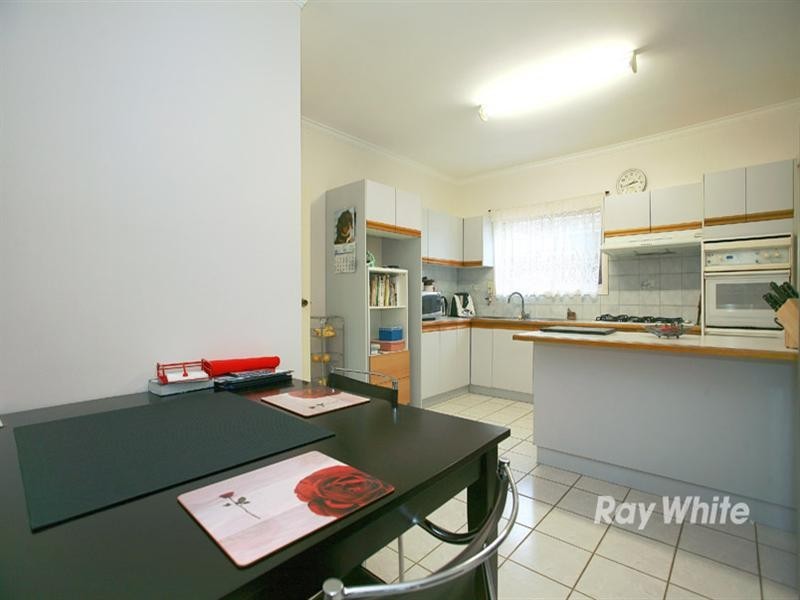 1/10 Bowman Street, Noble Park VIC 3174