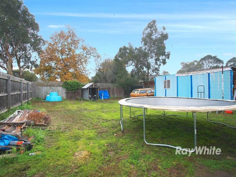 7 Through Road, Noble Park VIC 3174