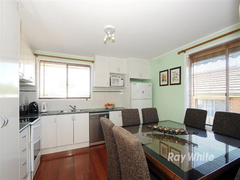 40 Kingswood Crescent, Noble Park North VIC 3174