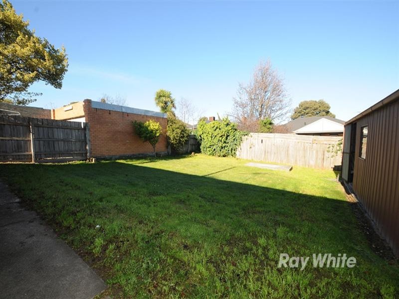 40 Kingswood Crescent, Noble Park North VIC 3174