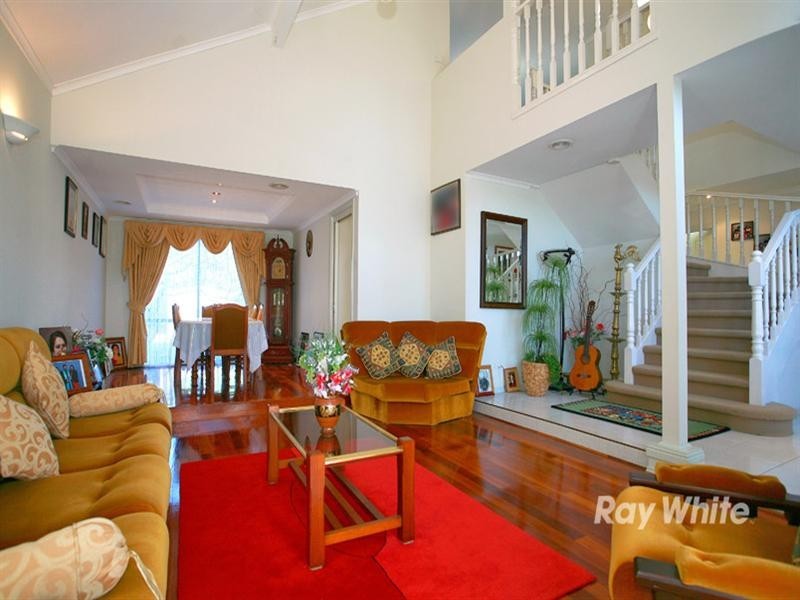 10 Whitmorr Court, Noble Park VIC 3174