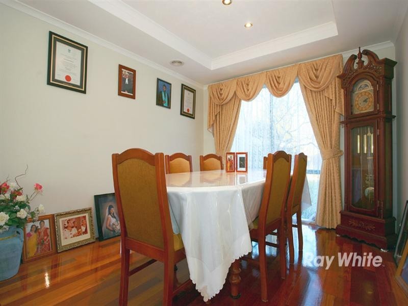 10 Whitmorr Court, Noble Park VIC 3174