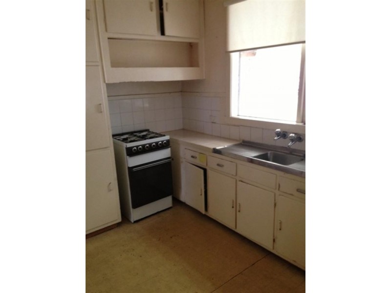 8 Shepreth Avenue, Noble Park VIC 3174