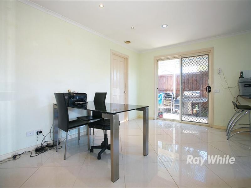 2/1A Whitmorr Court, Noble Park VIC 3174