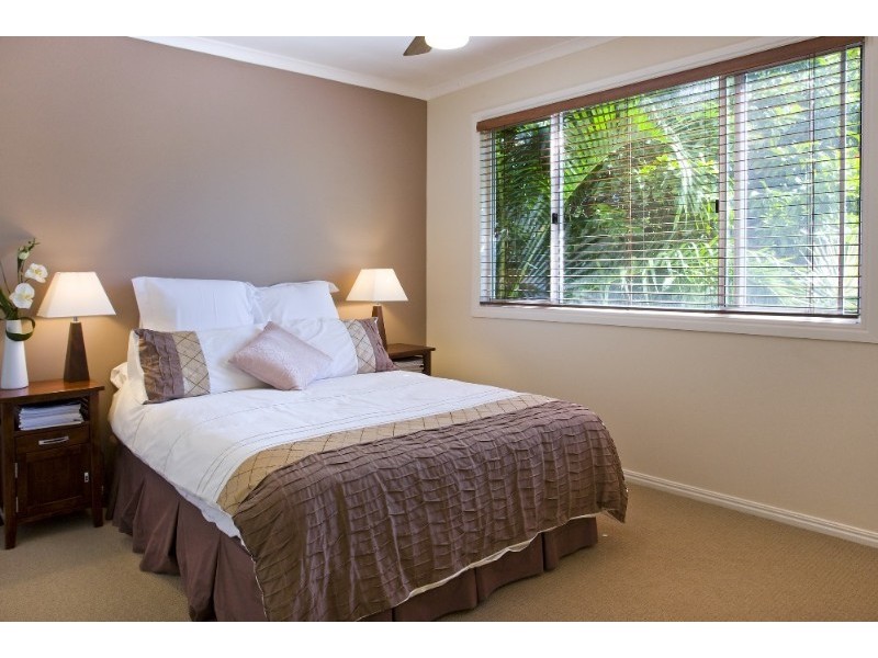 Castaways Beach QLD 4567