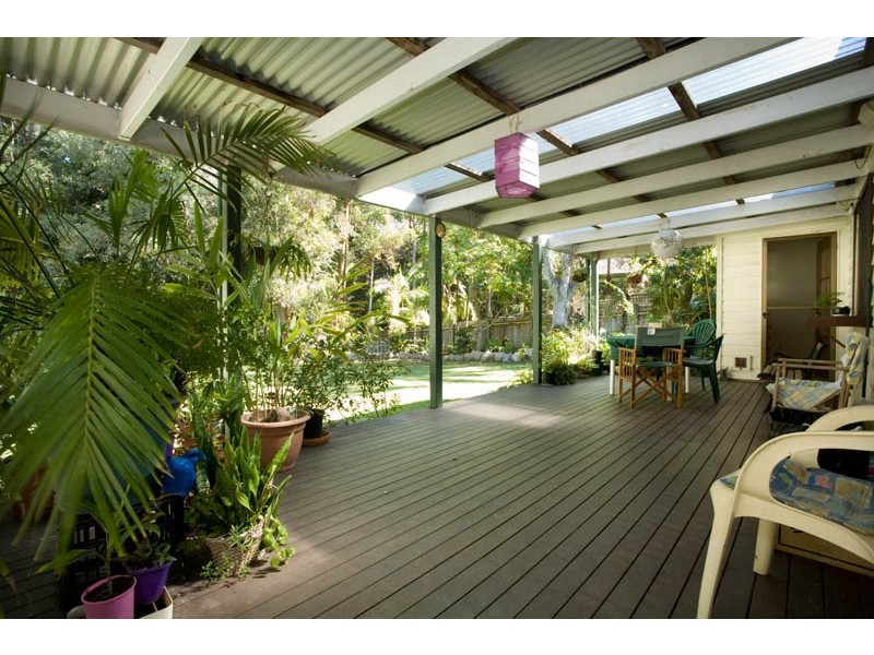 19 Palm Grove Crescent, Tewantin QLD 4565