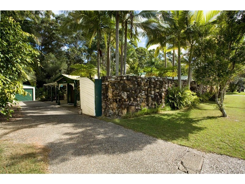 19 Palm Grove Crescent, Tewantin QLD 4565