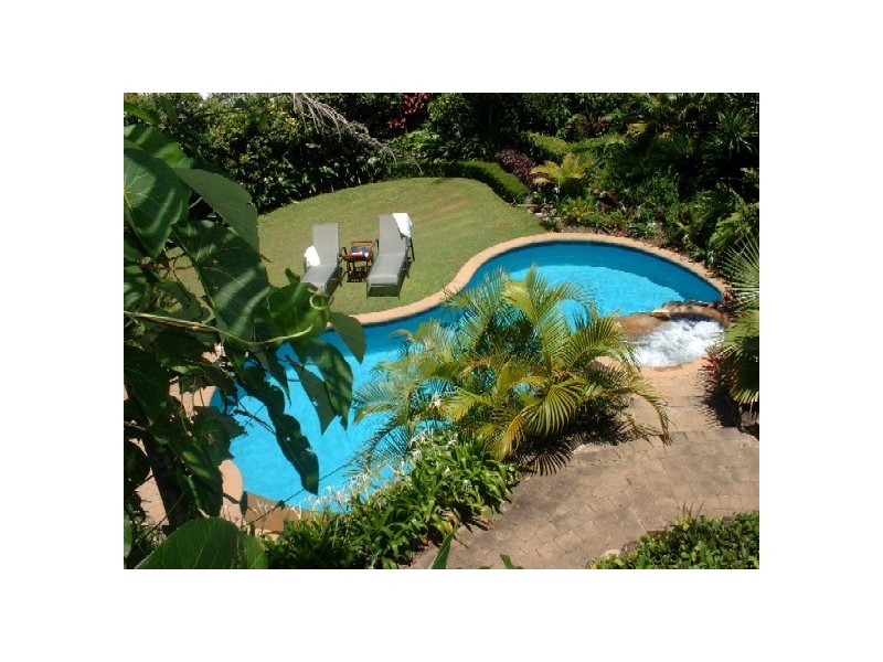 Sunrise Beach QLD 4567