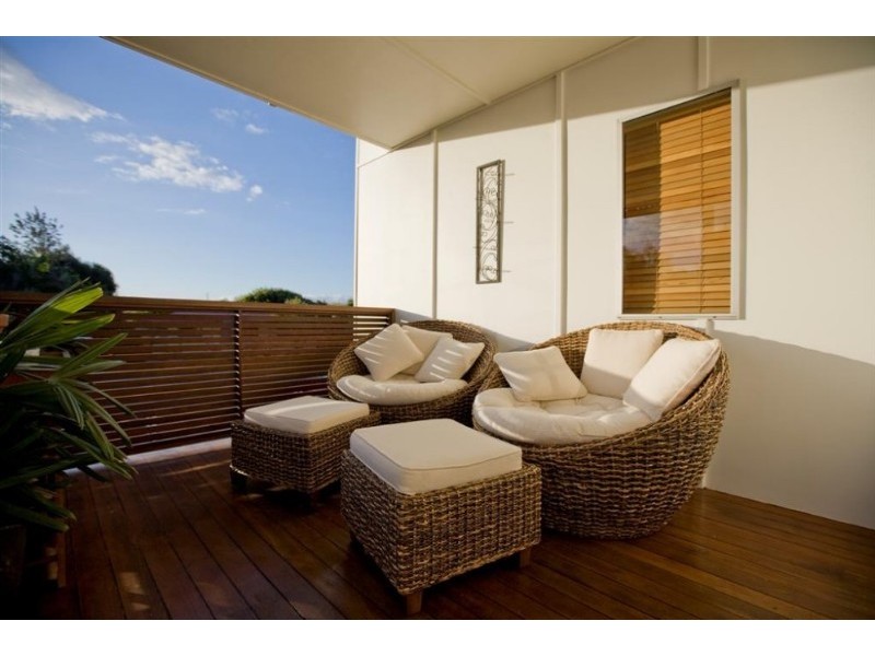 7 Hawley Court, Sunrise Beach QLD 4567