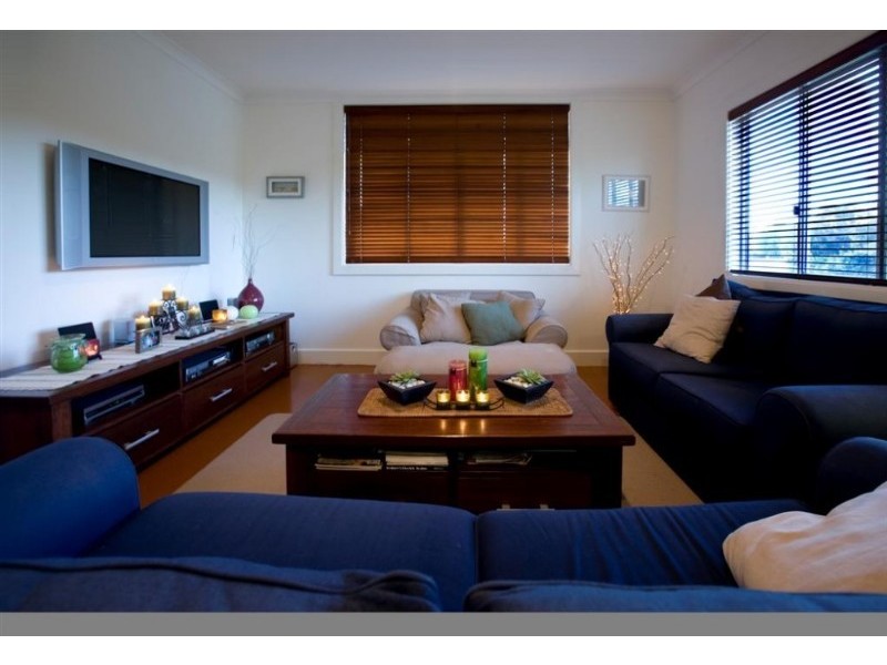 7 Hawley Court, Sunrise Beach QLD 4567