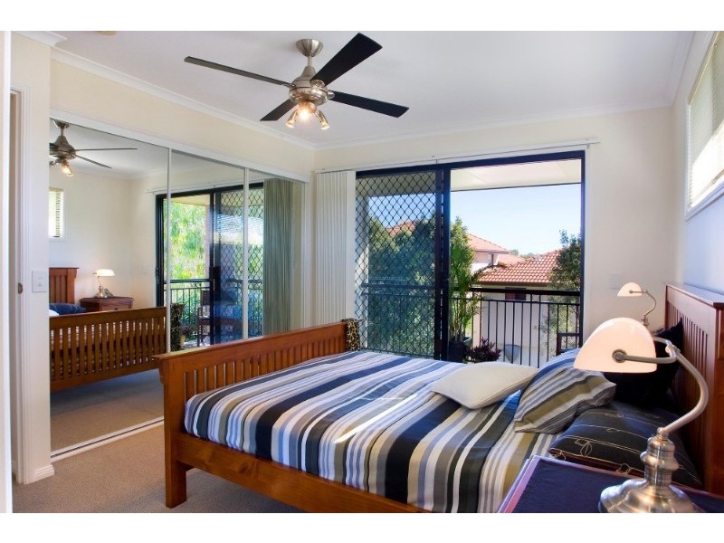 7/8 Beacon Court, Sunrise Beach QLD 4567