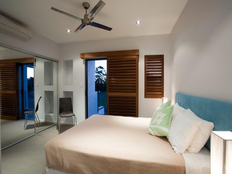 2/129 Noosa Parade, Noosaville QLD 4566