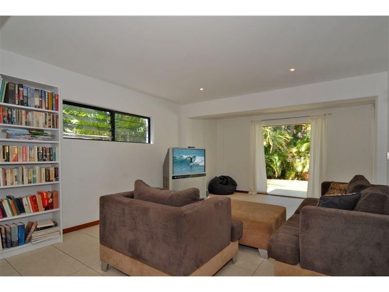 Sunrise Beach QLD 4567