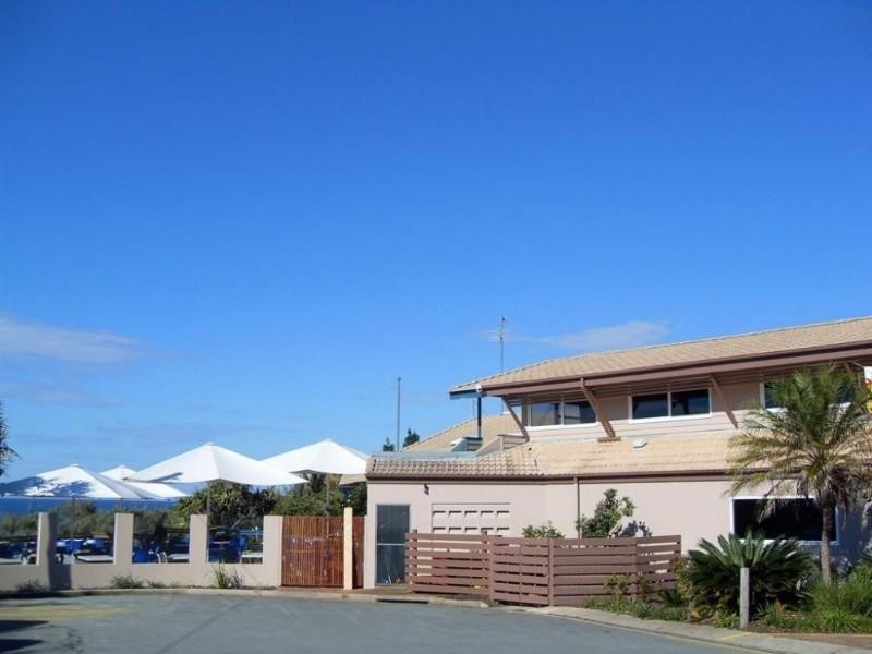 4/2 Solway Drive, Sunshine Beach QLD 4567