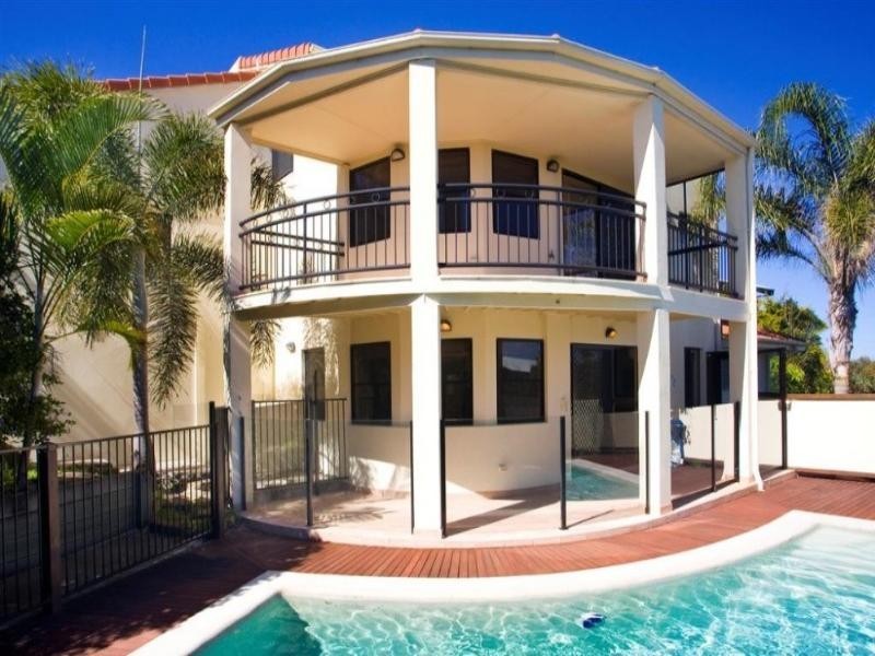 52 Driftwood Drive, Castaways Beach QLD 4567