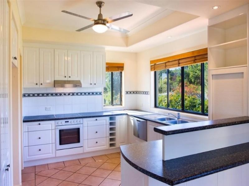 52 Driftwood Drive, Castaways Beach QLD 4567
