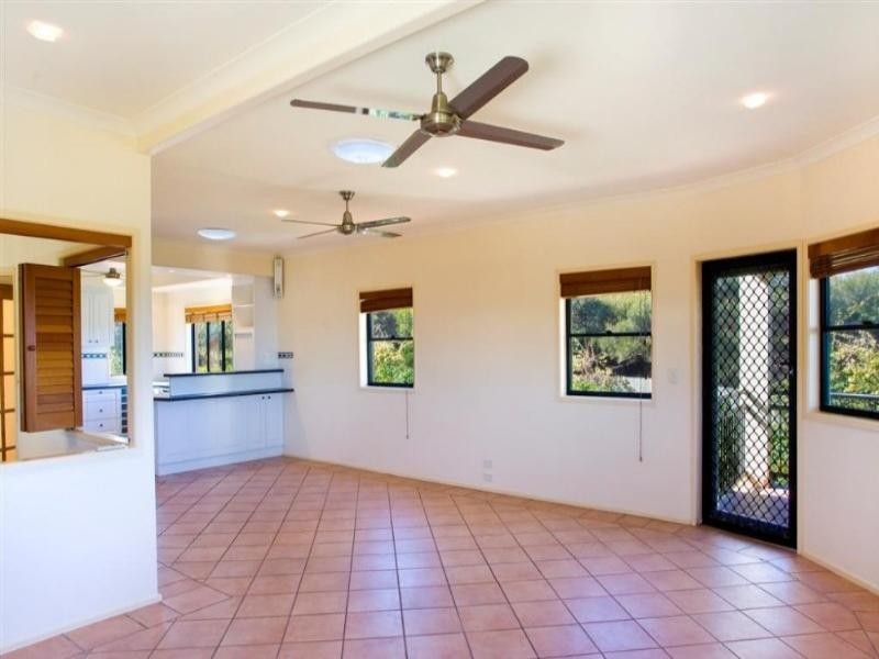 52 Driftwood Drive, Castaways Beach QLD 4567