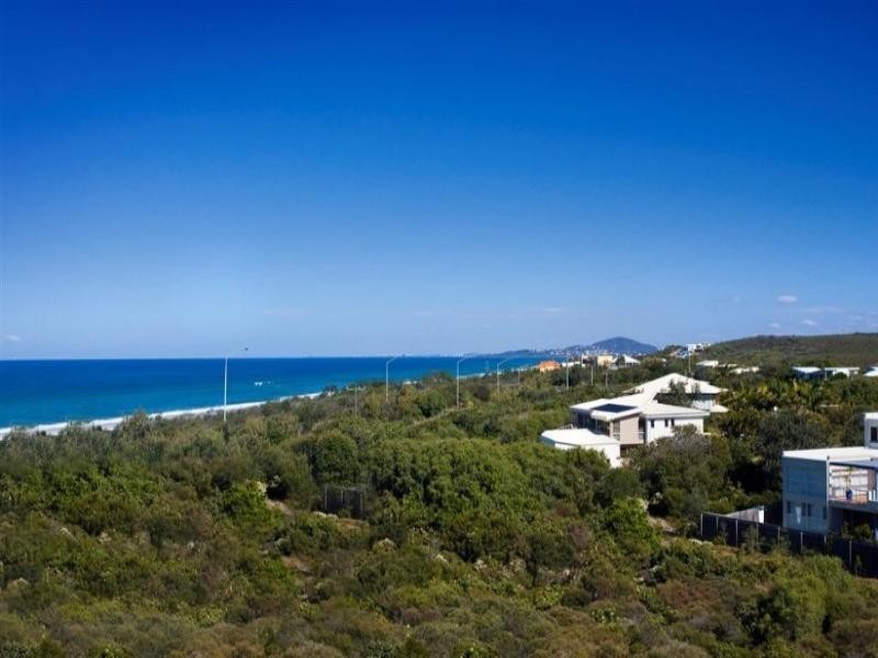 52 Driftwood Drive, Castaways Beach QLD 4567