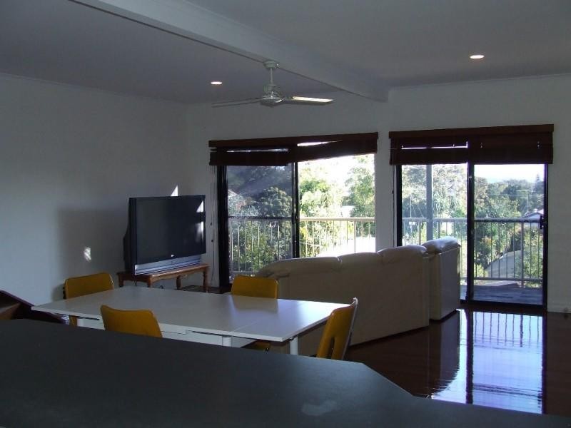 2/12 Nebula Street, Sunshine Beach QLD 4567