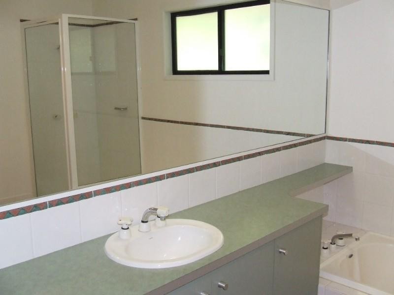 2/12 Nebula Street, Sunshine Beach QLD 4567