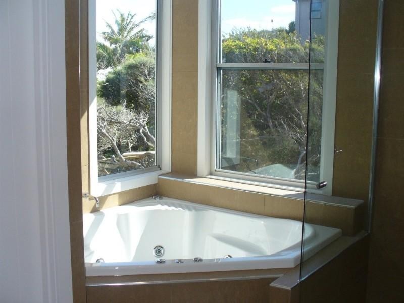 Castaways Beach QLD 4567