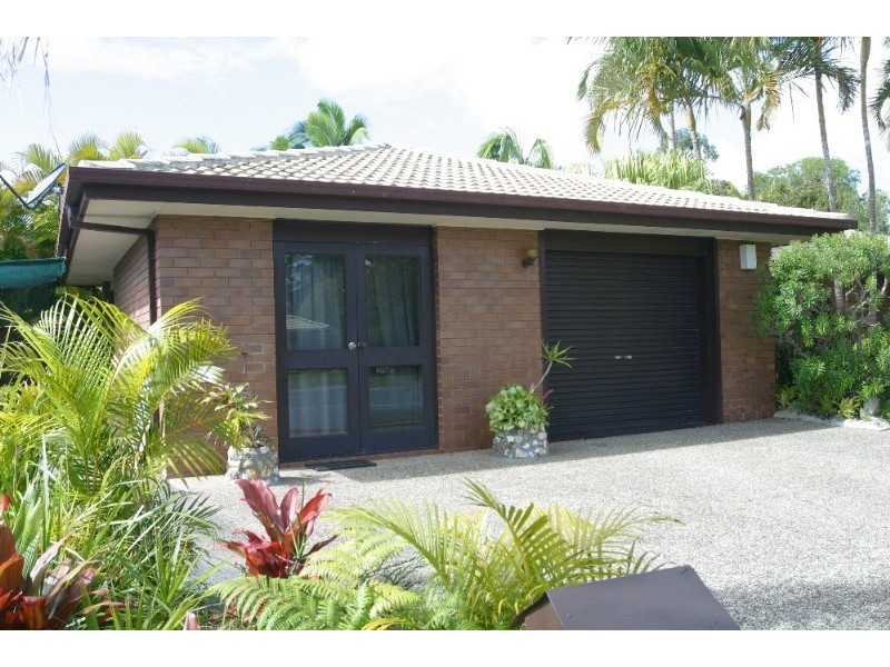 27 St Andrews Drive, Tewantin QLD 4565