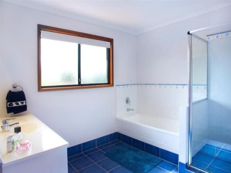 2 Mizzen Court, Noosaville QLD 4566