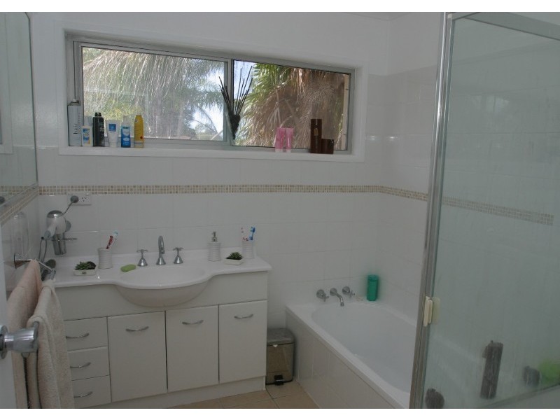 29 Stuart Place, Tewantin QLD 4565