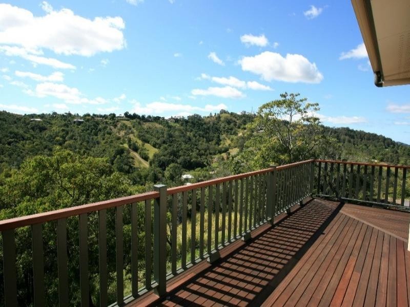 25 Jocelyn Drive, Eumundi QLD 4562
