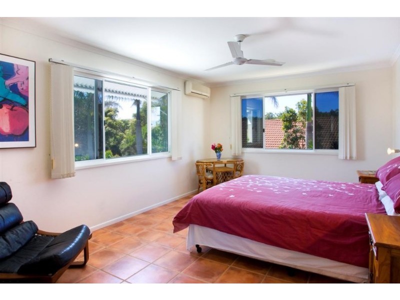 Castaways Beach QLD 4567