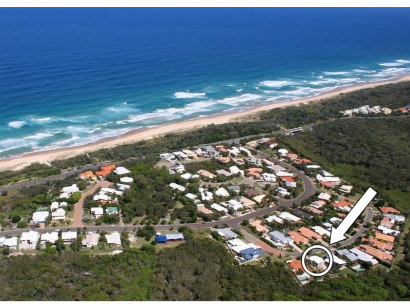 Castaways Beach QLD 4567