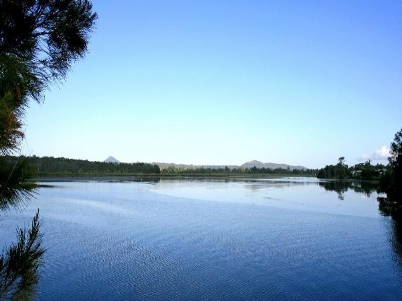 43 Poinciana Avenue, Tewantin QLD 4565