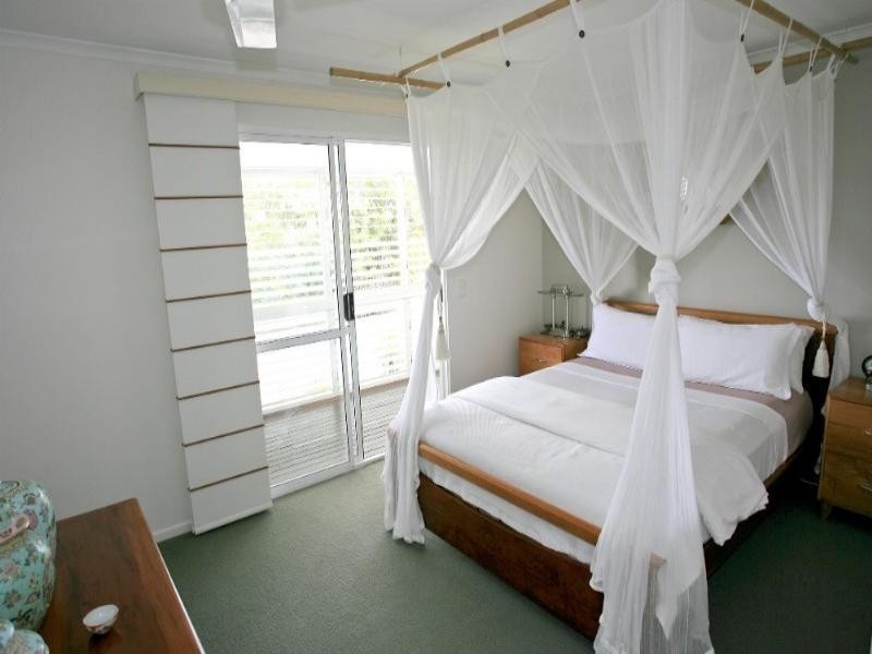 6 Adonis Street, Sunshine Beach QLD 4567