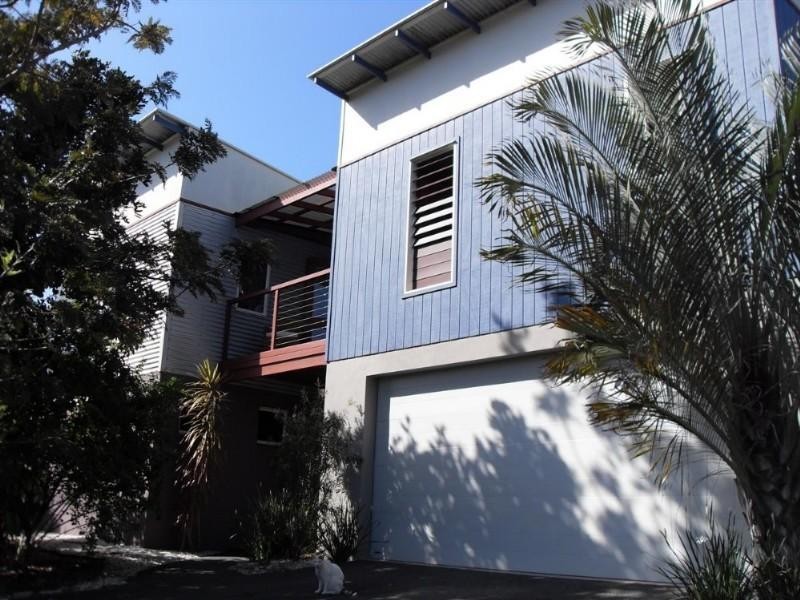 28 Driftwood Drive, Castaways Beach QLD 4567