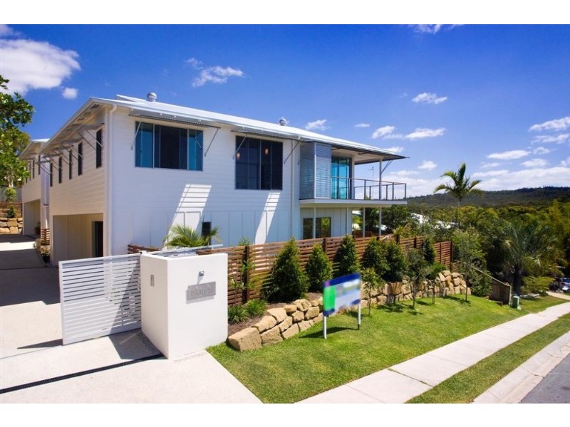 2/71 Southern Cross Parade, Sunrise Beach QLD 4567