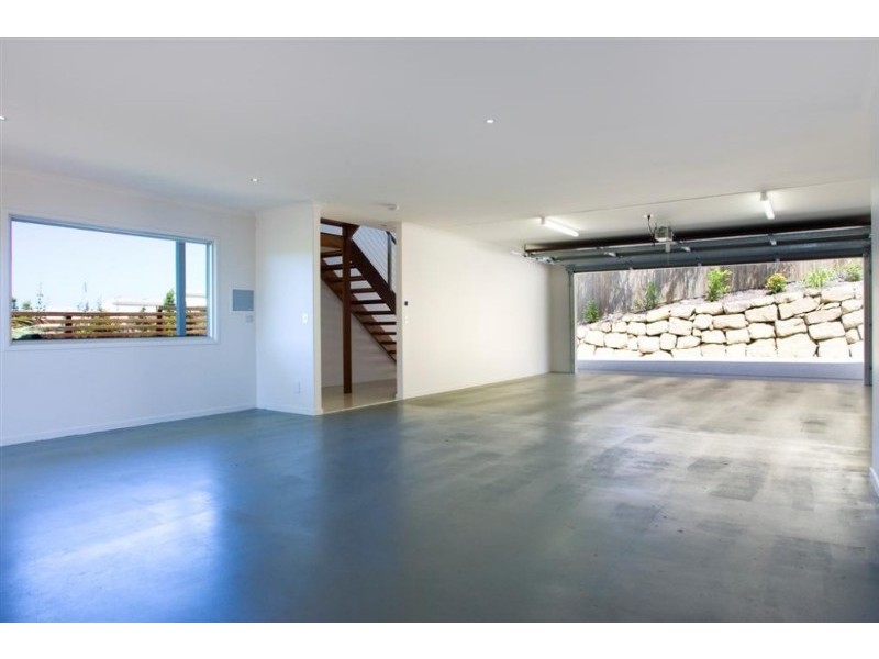 2/71 Southern Cross Parade, Sunrise Beach QLD 4567