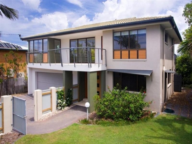 15 Oceania Crescent, Sunshine Beach QLD 4567