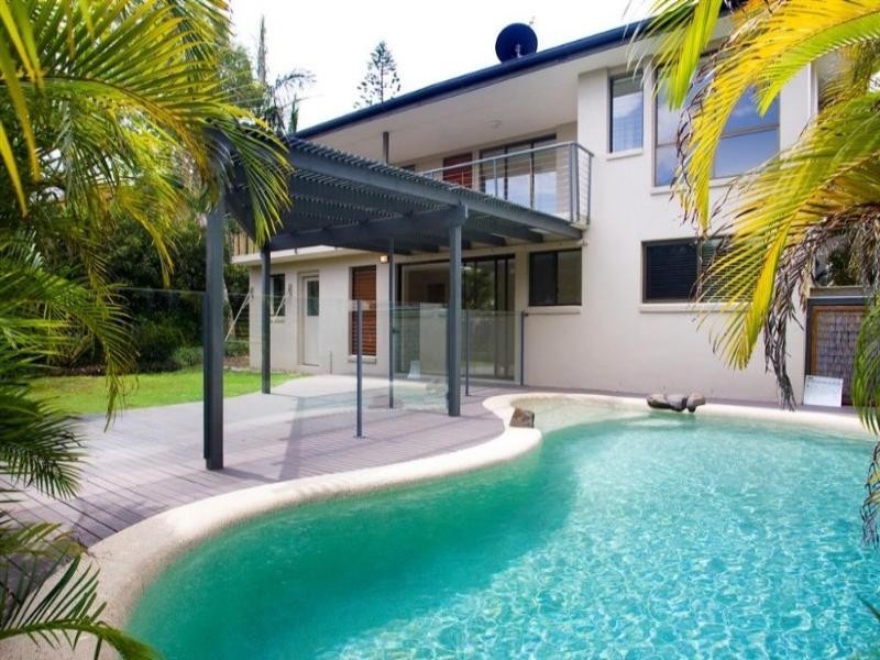 15 Oceania Crescent, Sunshine Beach QLD 4567