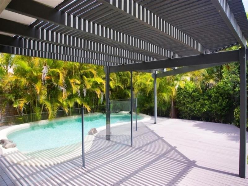 15 Oceania Crescent, Sunshine Beach QLD 4567