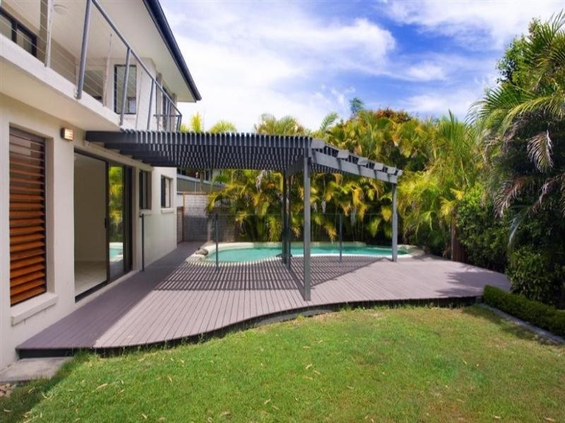 15 Oceania Crescent, Sunshine Beach QLD 4567