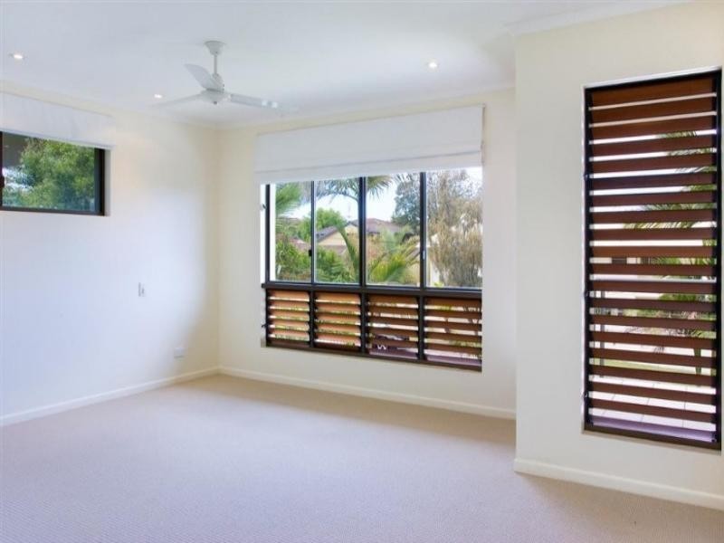 15 Oceania Crescent, Sunshine Beach QLD 4567